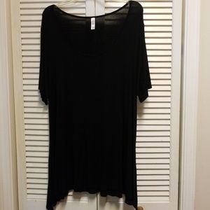 LulaRoe Perfect T